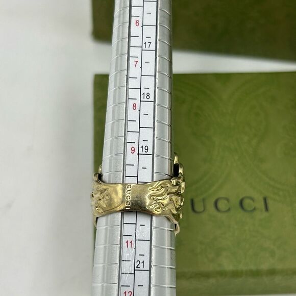Men’s Gucci, Lionhead crystal motif ring size 10 made in Italy - Picture 9 of 9